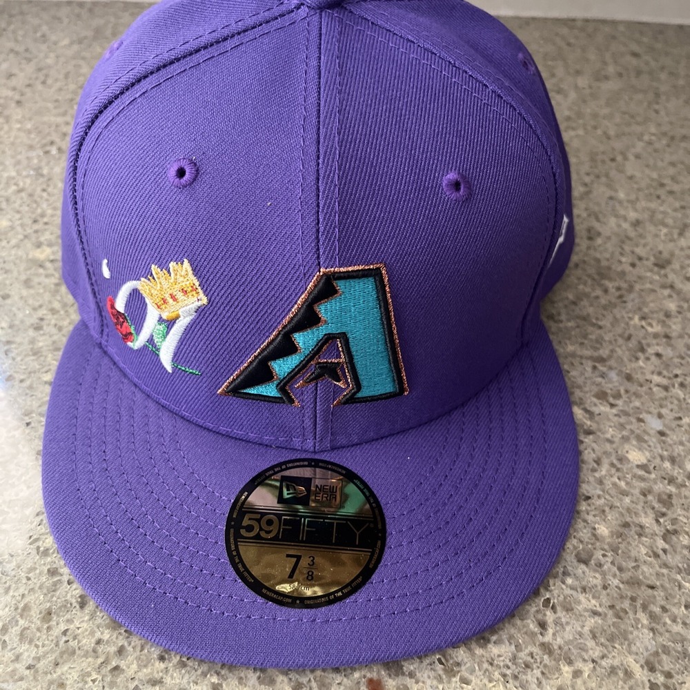 New Era Arizona Diamondbacks Purple‎ Fitted Hat MLB 2001 World Series Patch Cap